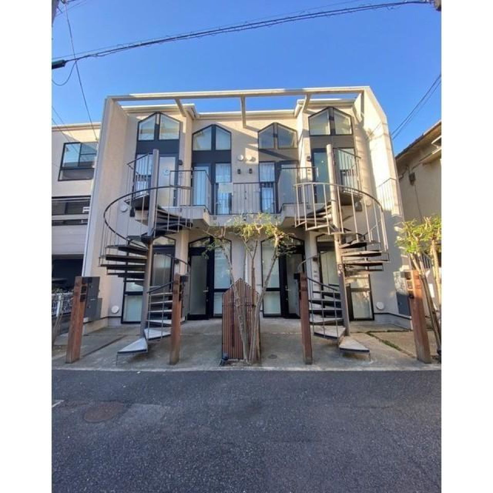 螺旋階段なのが特別感があっておしゃれ。