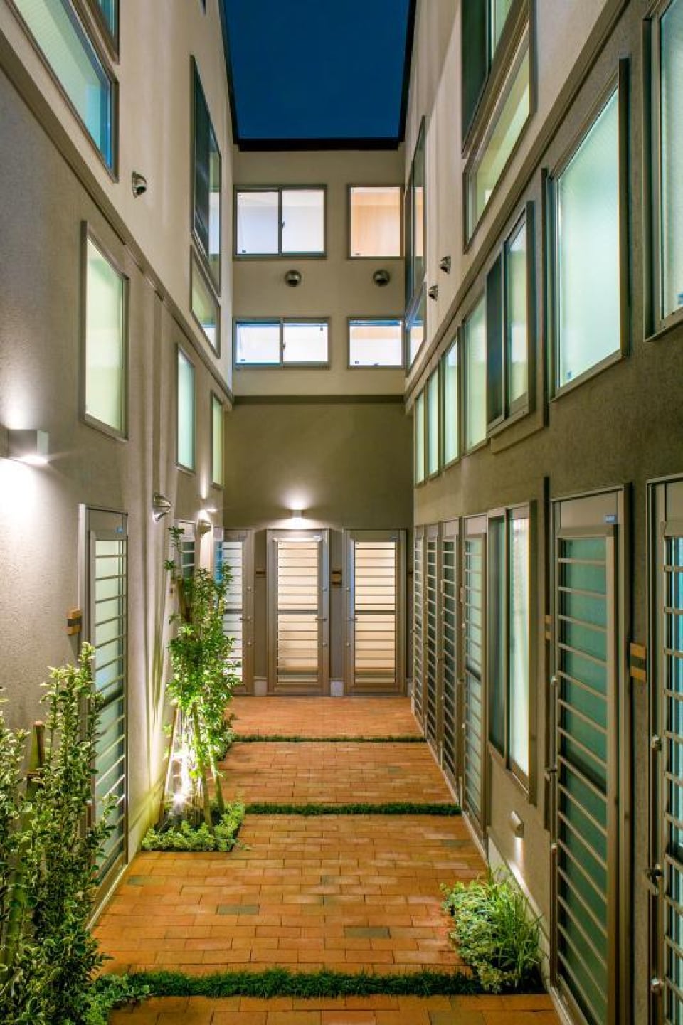 雰囲気のあるエントランス。