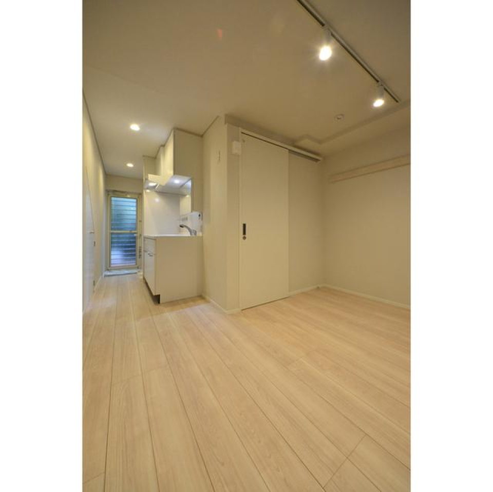 バルコニーはないのでご注意ください。