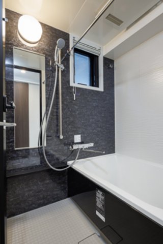 浴室
※写真は同タイプ住戸です。