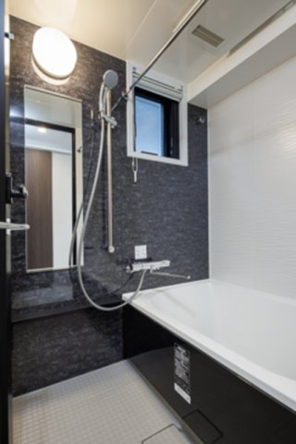 浴室
※写真は同タイプ住戸です。