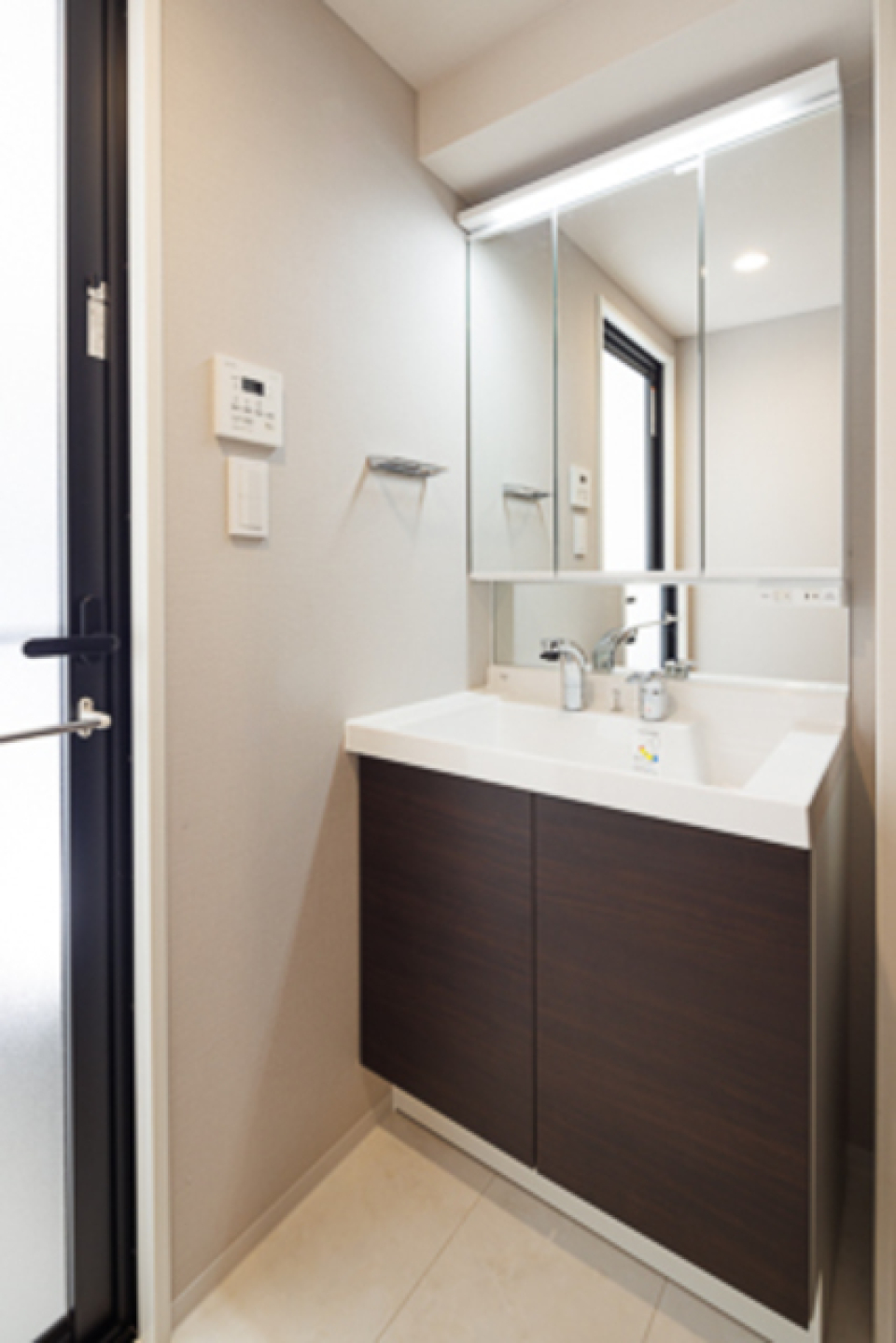 独立洗面台
※写真は同タイプ住戸です。