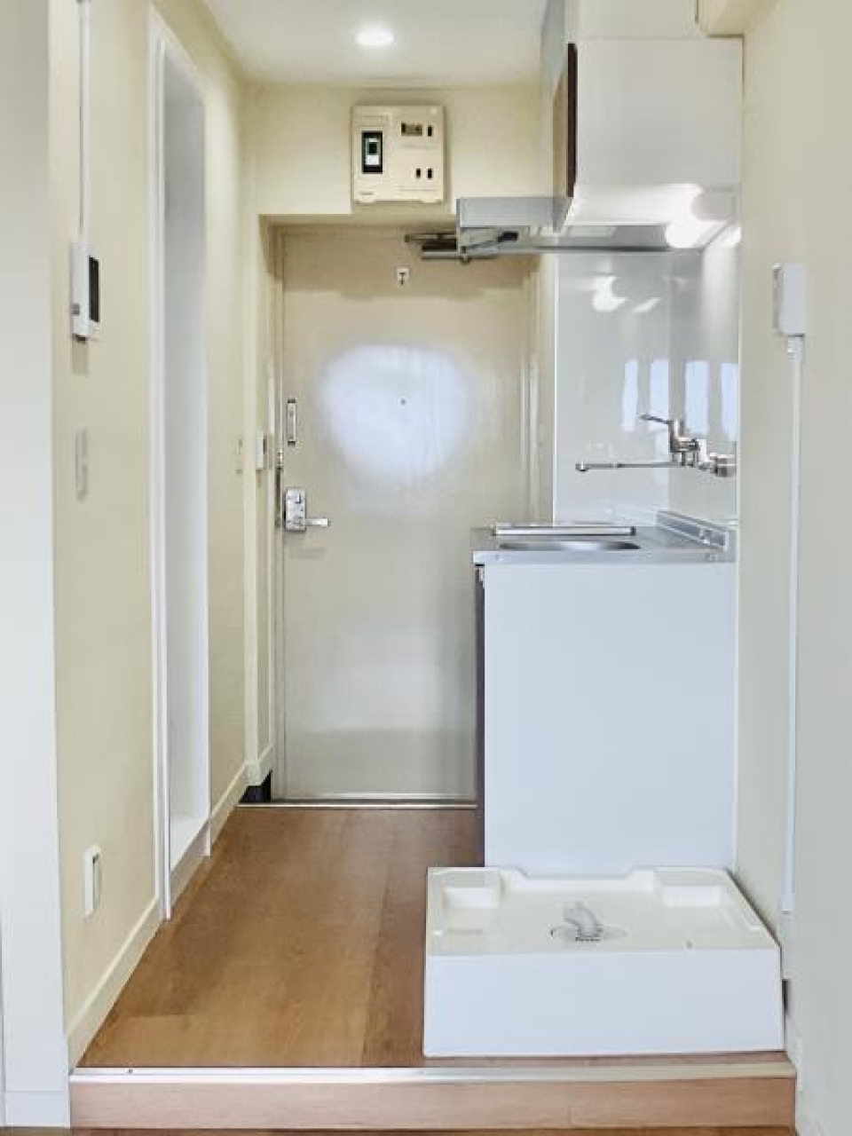 玄関までの様子です。