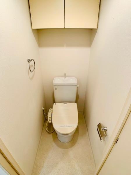 棚があるので日用品をストックしやすそうです。