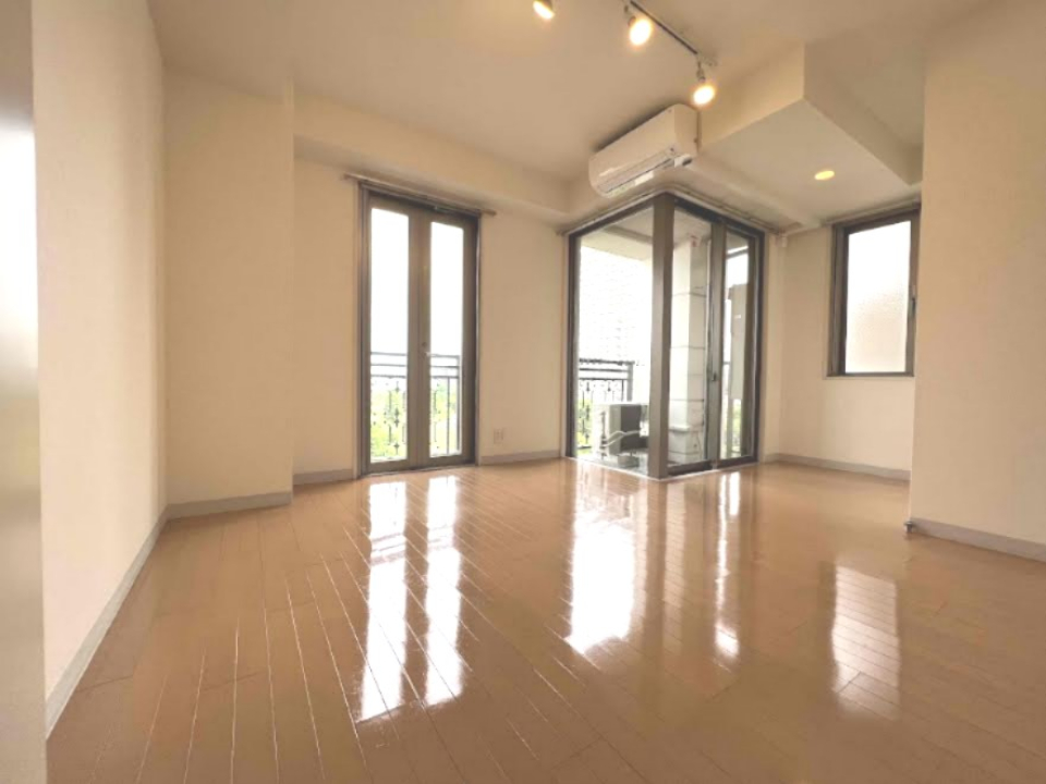 たくさん光りが差し込む部屋だから、気持ちが明るくなりそう