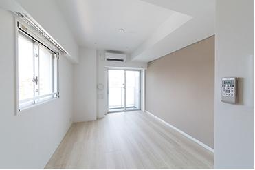 角部屋なので窓が２つあり、自然光を取り入れやすそうです。