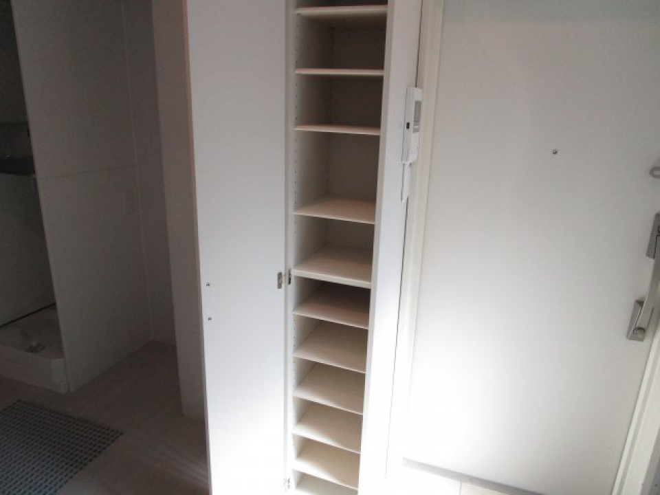 シューズボックス