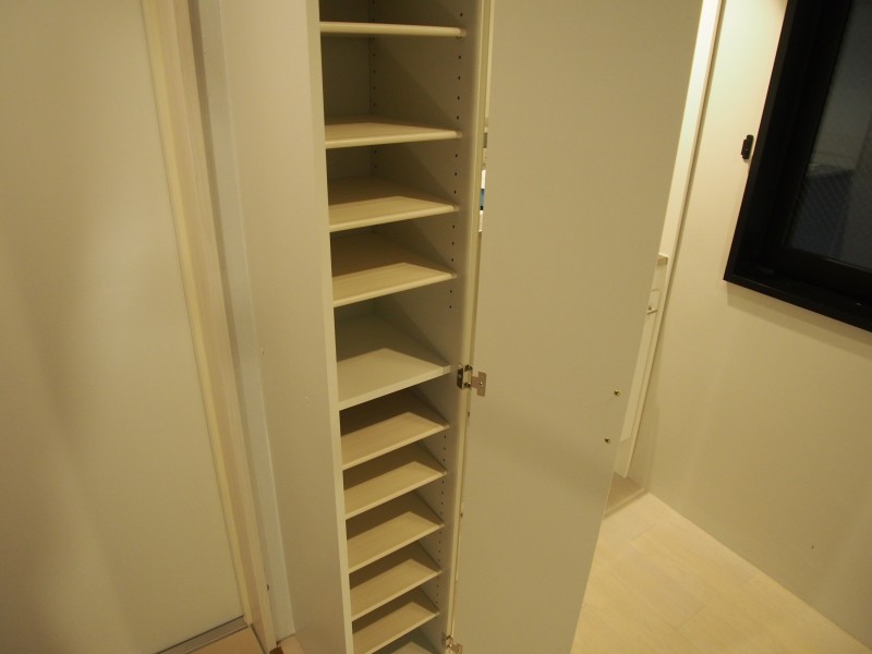 シューズボックス