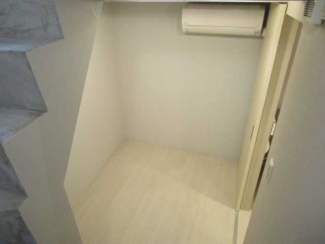 地下1階の居室です。外を気にすることなく過ごすことができます。