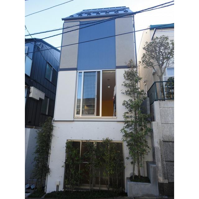 一軒家のような造りの外観です