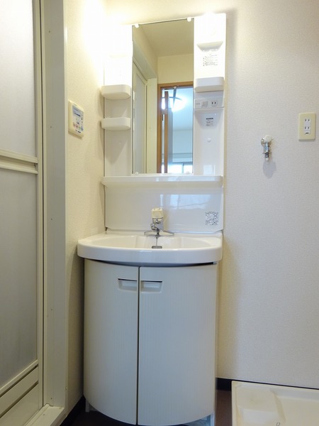 独立洗面台・室内洗濯機置き場