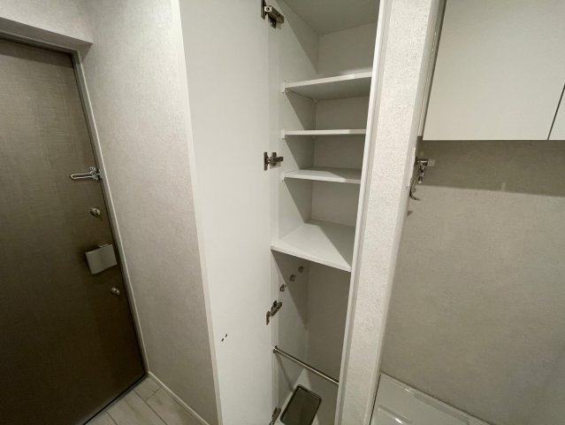 靴箱（別号室同タイプ）