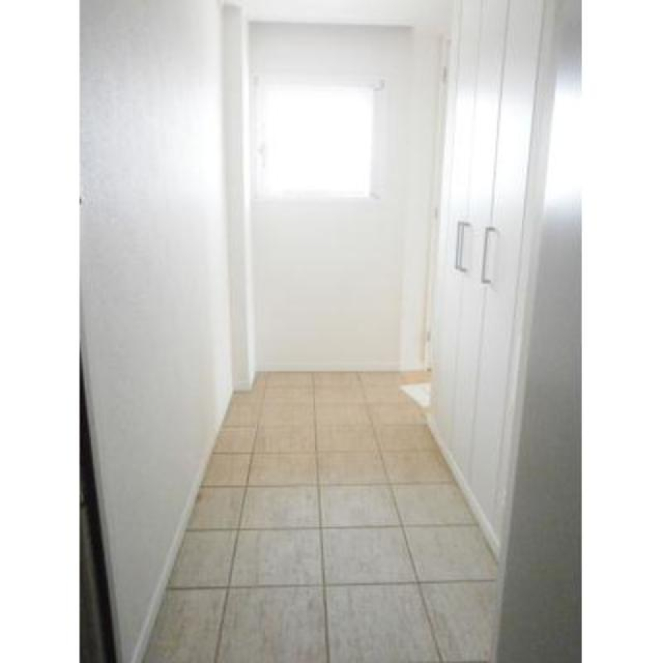 玄関
※写真は同タイプ住戸です。