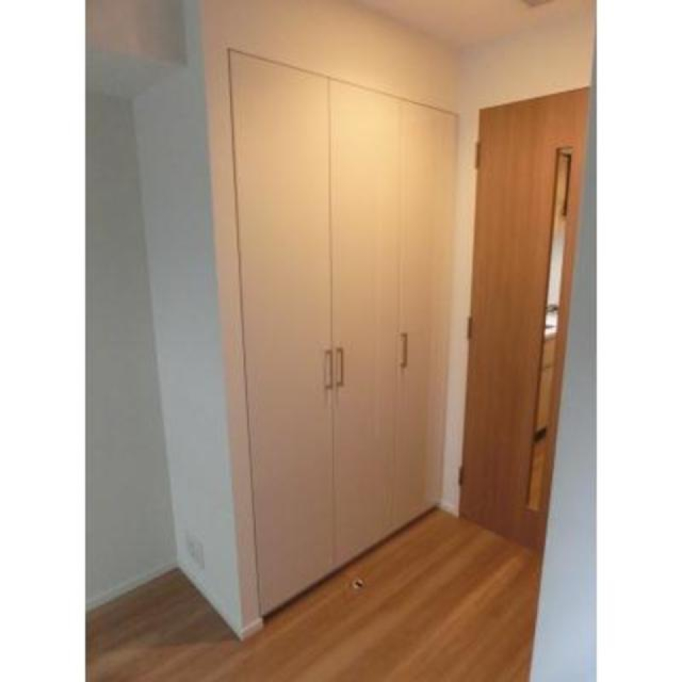 クローゼット付き
※写真は同タイプ住戸です。