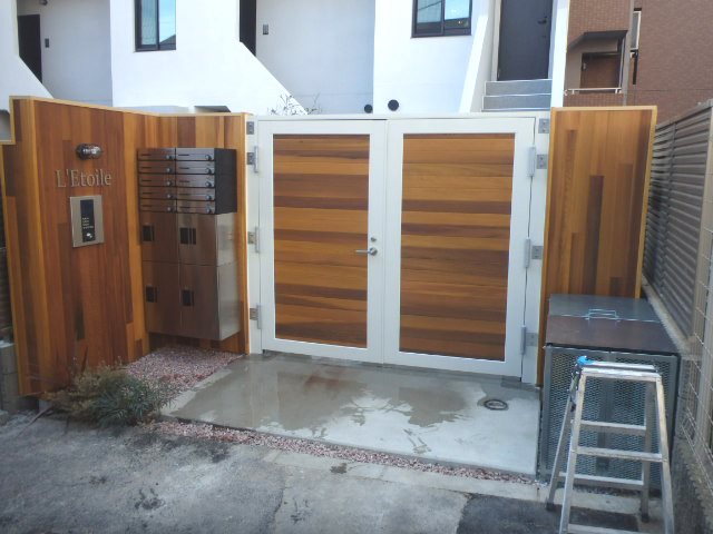 オートロック・宅配ボックス付きです