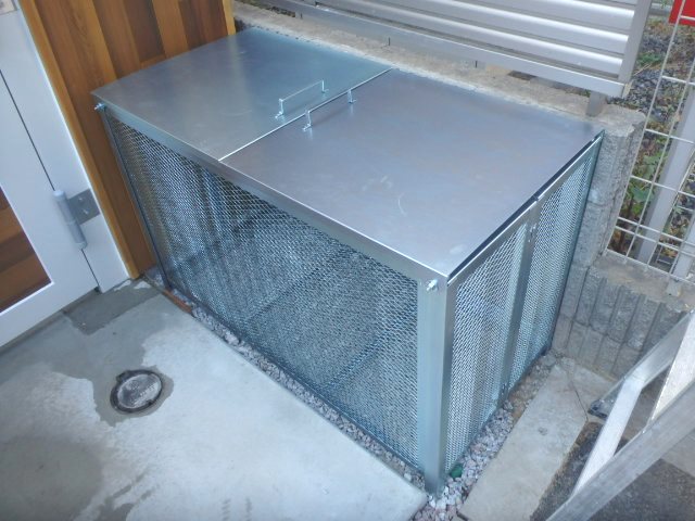 敷地内ゴミ置き場がありますね