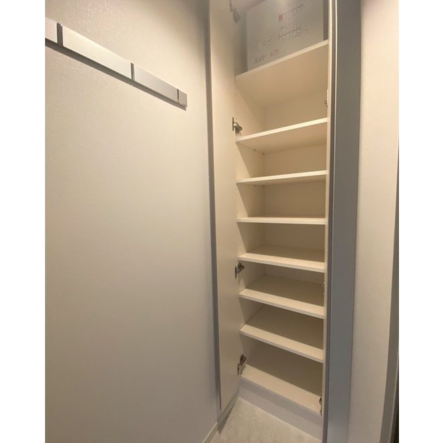 それだけじゃない！なんともう1つシューズクローゼットがあるんです！靴好きさんにはたまらないですよね！
2024.3.16撮影