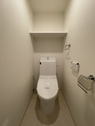 トイレ
※他号室参考写真