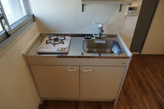 1口のガスコンロ付きです。