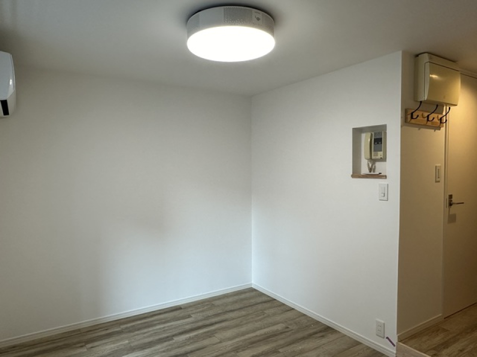 広さは5.4帖とコンパクト