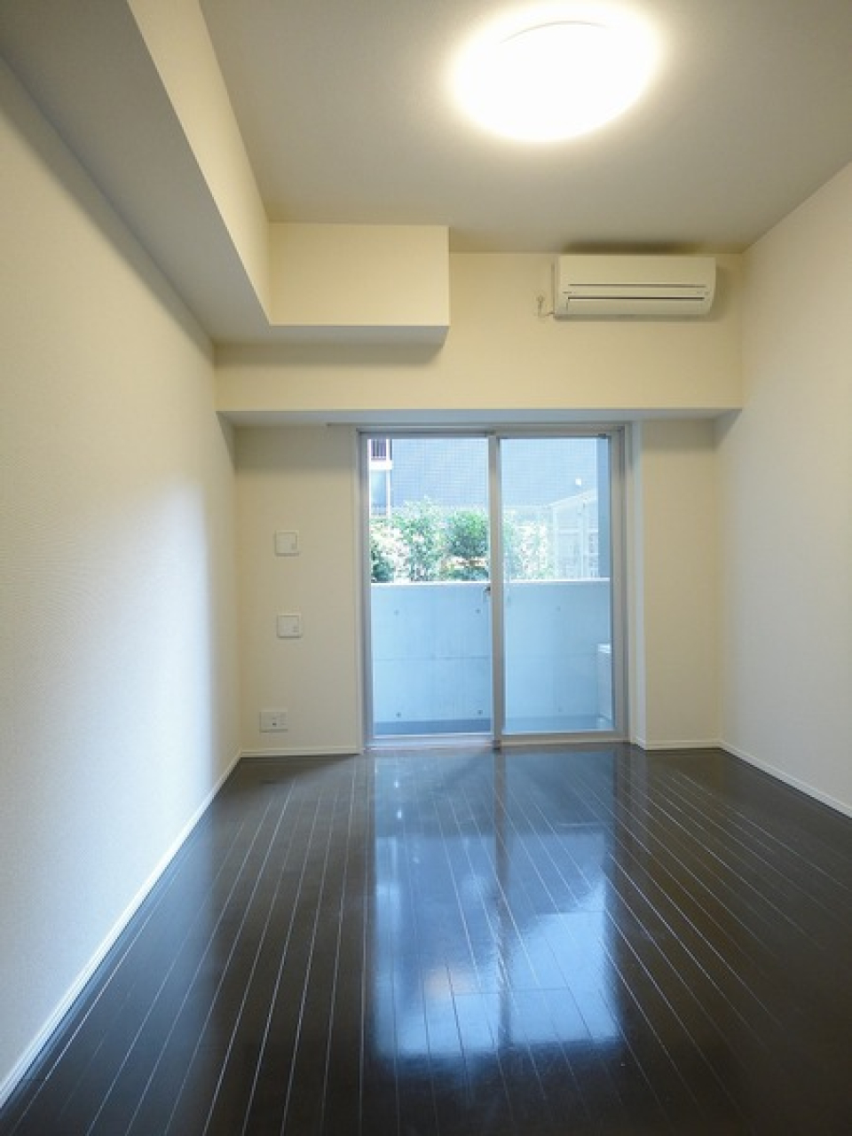 8.2帖の居室です。