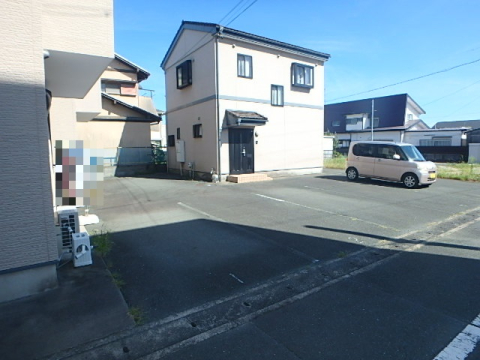 駐車場　2台停められます