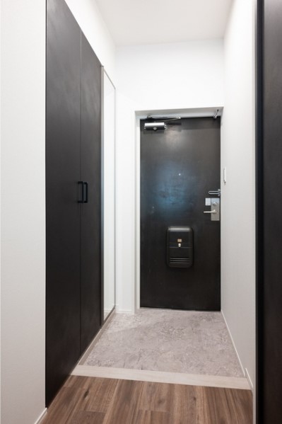 シューズクローゼット付きです。高さがあるのでたくさん収納出来そうです。