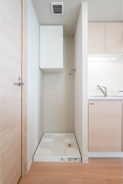 キッチン横に洗濯機置き場があるので家事楽◎