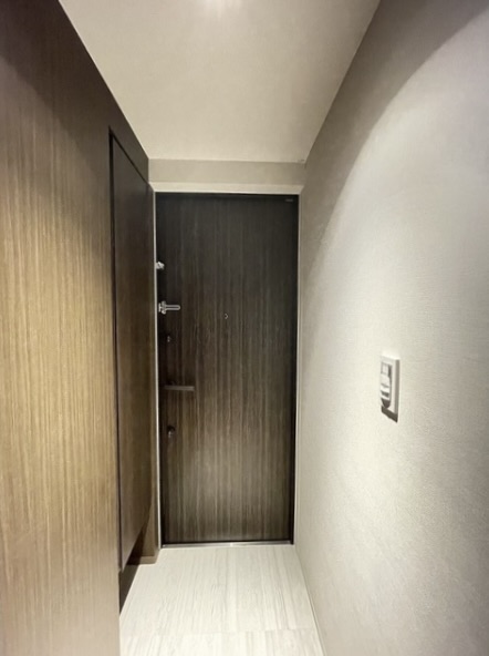 人感センサーで帰宅時にはポッと明かりが灯ります