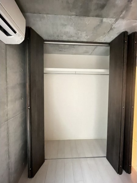 お洋服はこだわりのものに限りましょう