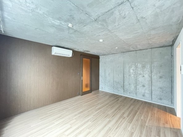 そこはかとない洞窟感。