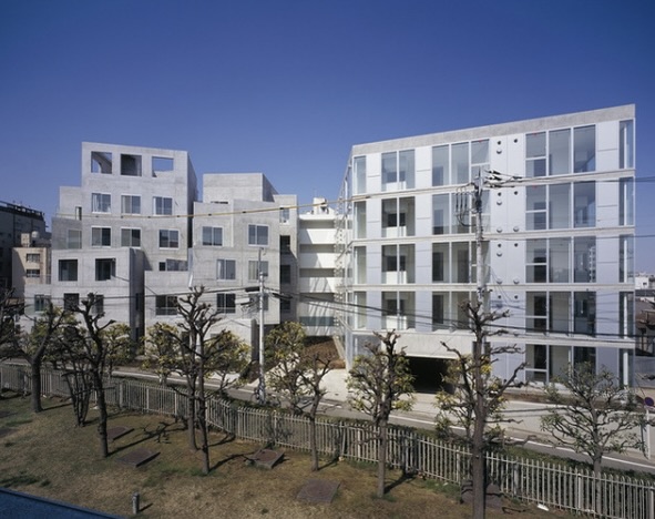 近未来的な外観です。