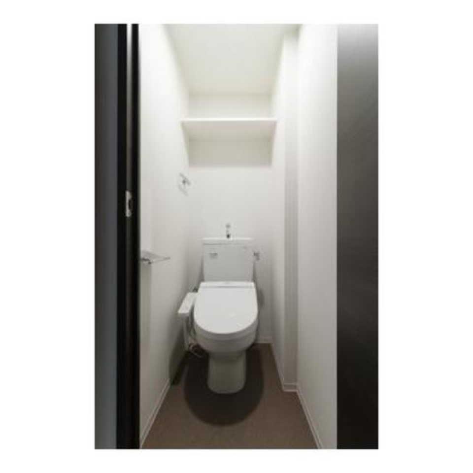 トイレの様子。※写真は同タイプ住戸です。