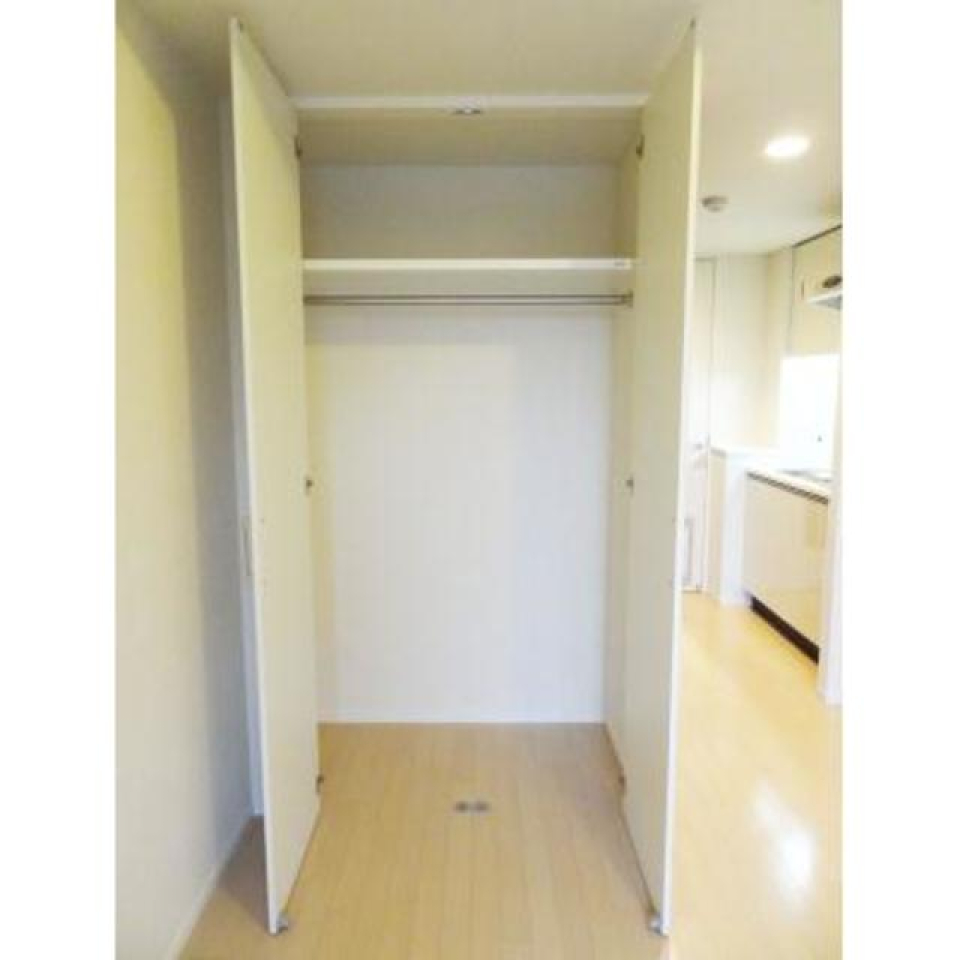 クローゼット
※写真は同タイプ住戸です。