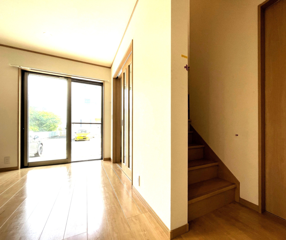 2階から降りてきたら必ずリビングを通る間取り。家族のコミュニケーションも増えます