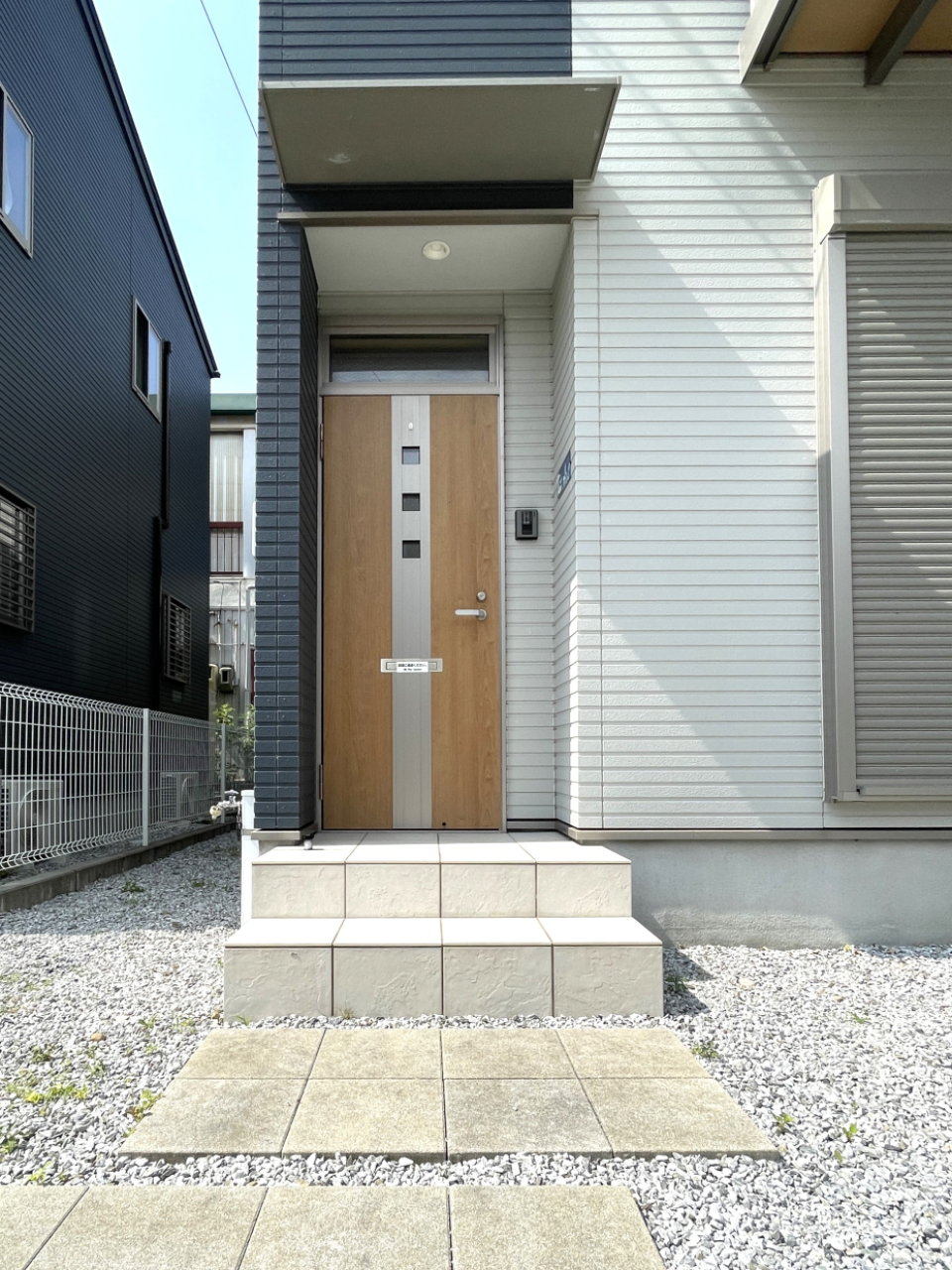 南玄関なので明るくて毎日楽しく帰ってこられそう