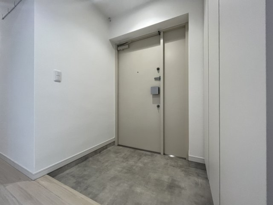 広々とした玄関。