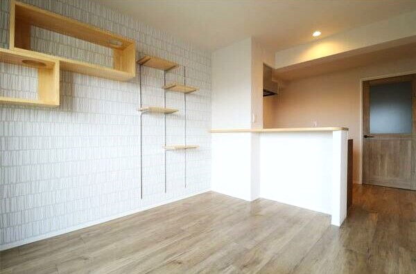 猫ちゃんも喜びそうなラックが付いています