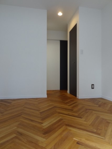 キッチンも含めて7.8帖です