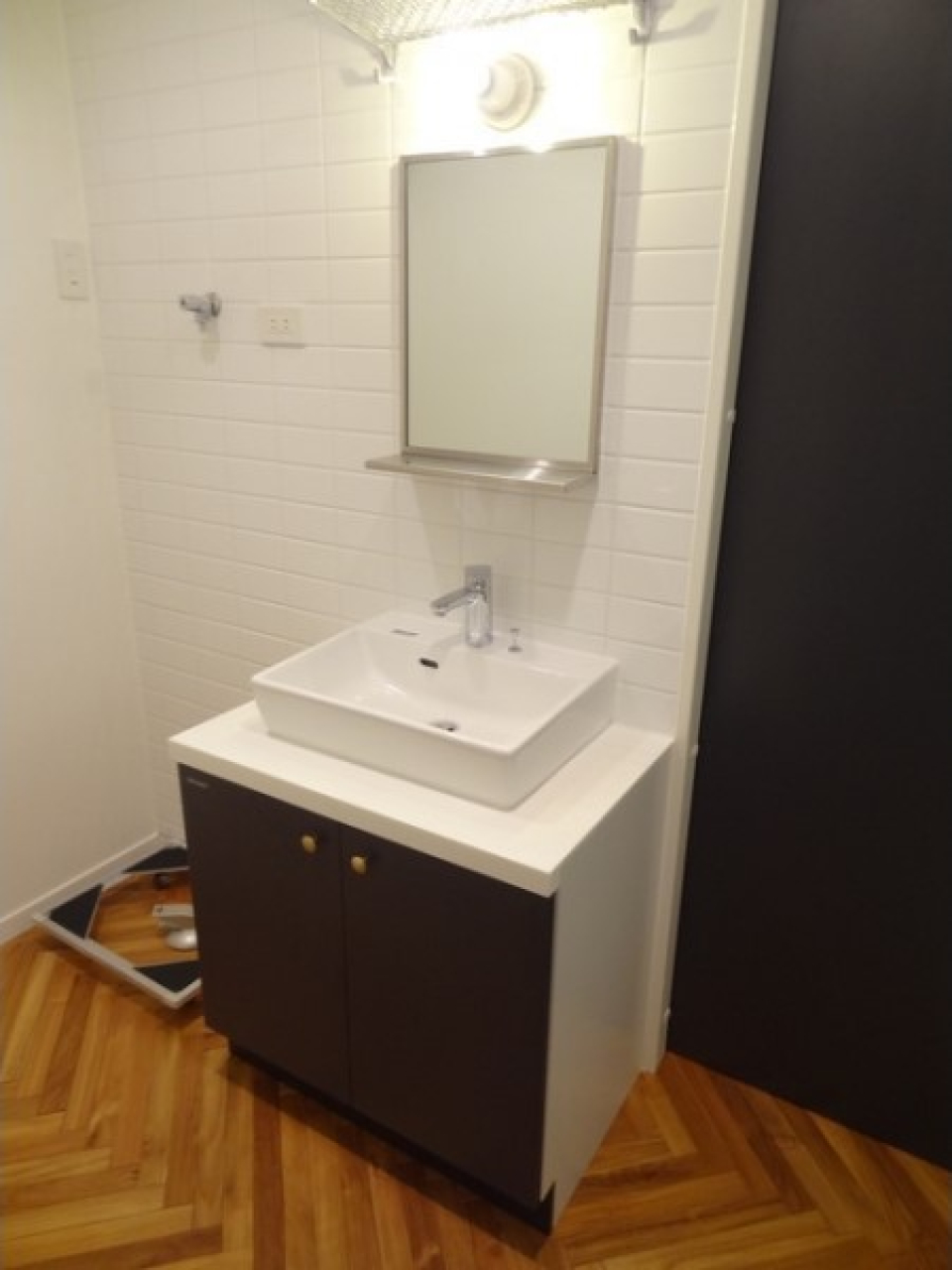 タイルとヘリンボーンの相性ってすごく良いですよね！