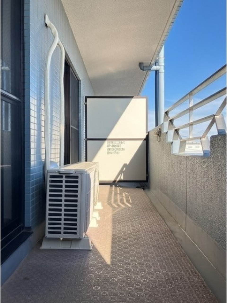 南向きのバルコニーは日当たりがいいですね