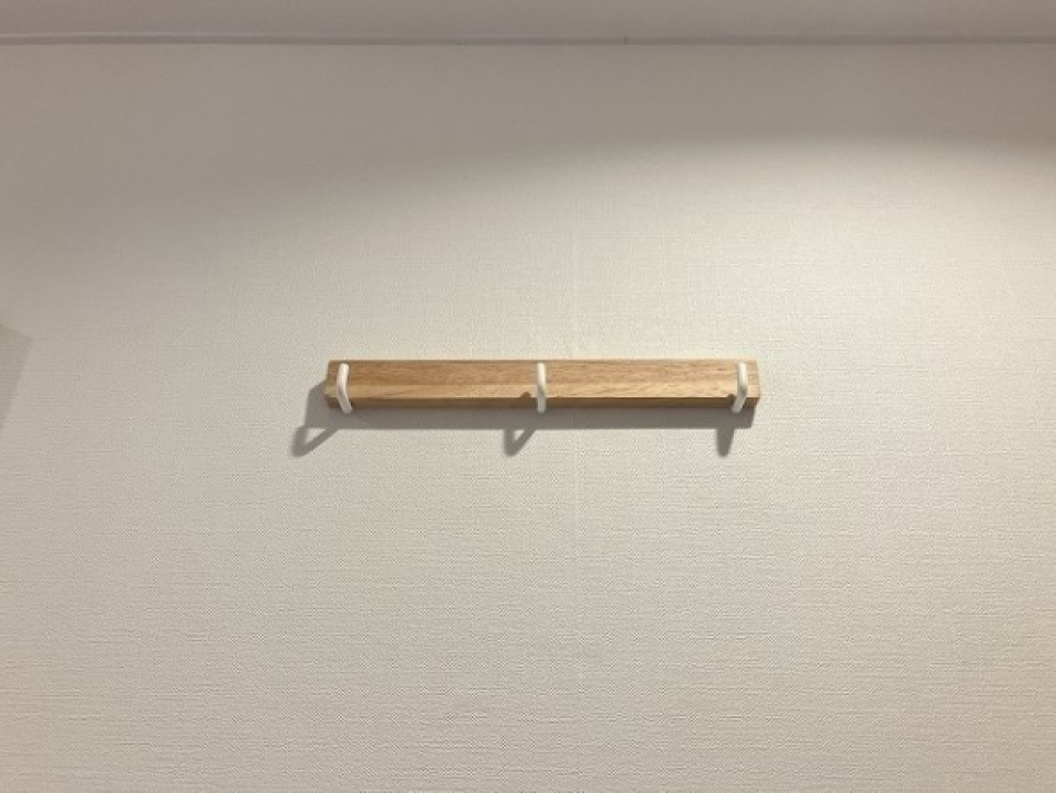 いつものトートバッグはこちらにかけておきましょ