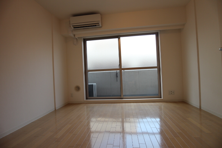 6.9帖の洋室です。
※参考写真