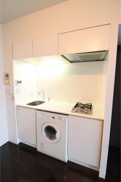 海外で良く見かけるタイプのシステムキッチン