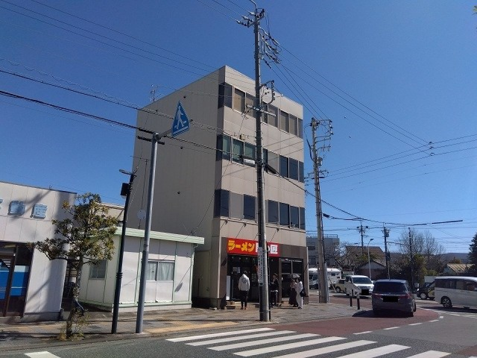 浜北駅すぐ！
アクセス抜群！