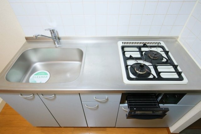 システムキッチン(2口ガスコンロ・グリル付)