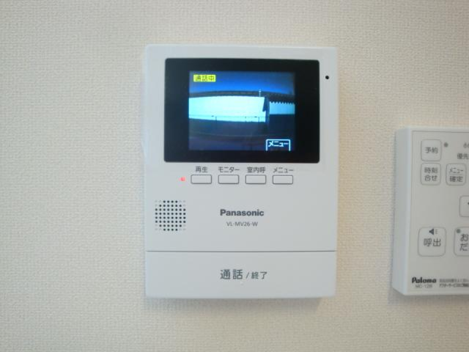 安心のTVインターホン付き