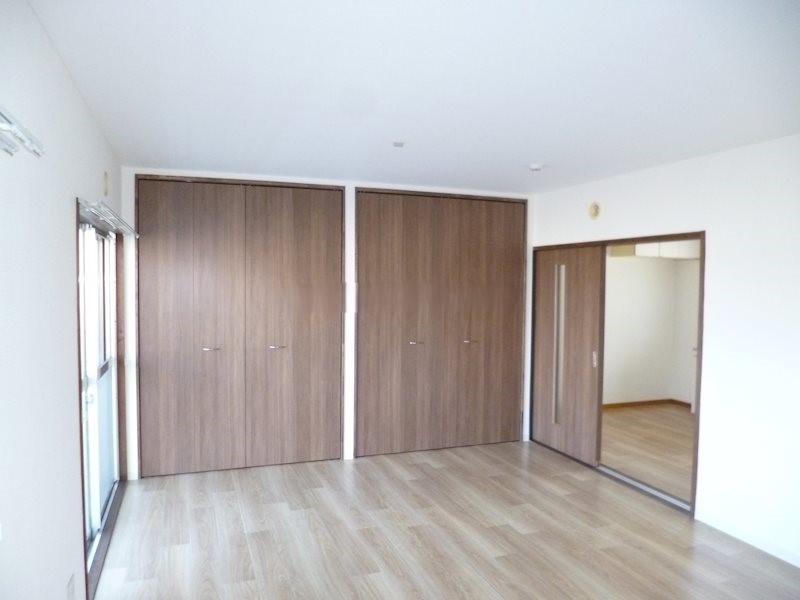 大きい収納が2つも！