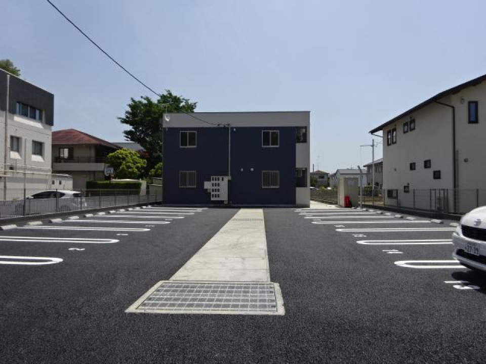 駐車場もひろびろ