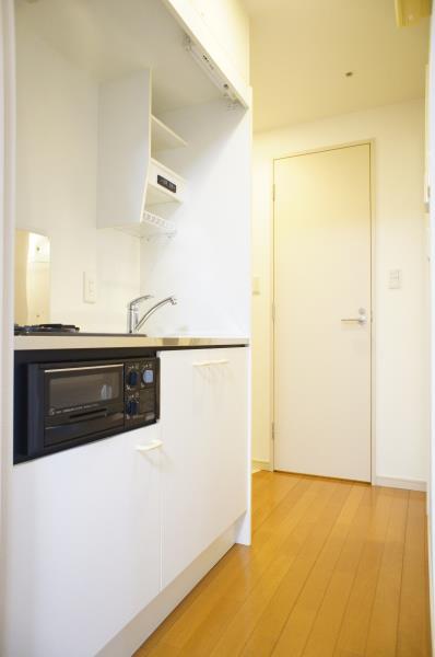 廊下兼キッチンスペースは1.2帖